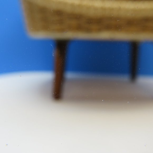 VTG Exclusive Singer MCM Sewing Storage Basket/Stool Woven Plastic Wicker - Picture 9 of 12